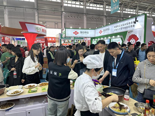 出征2024武漢良之隆食品展，我司產品“食”力助推醬腌菜行業新浪潮！